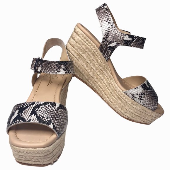 42 GOLD Shoes - 42 Gold Maine Platform Wedge Sandal